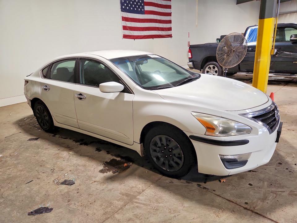 70657816 :رقم المزاد ، 1N4AL3AP3FC255540 vin ، 2015 Nissan Altima مزاد بيع
