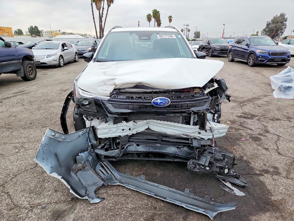 2025 Subaru Forester მანქანა იყიდება აუქციონზე, vin: JF2SLDHC2SH578371, აუქციონის ნომერი: 69177336