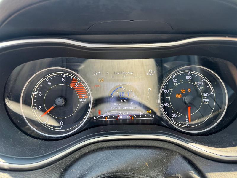 69355796 :رقم المزاد ، 1C4PJMDN1KD180240 vin ، 2019 Jeep Cherokee مزاد بيع