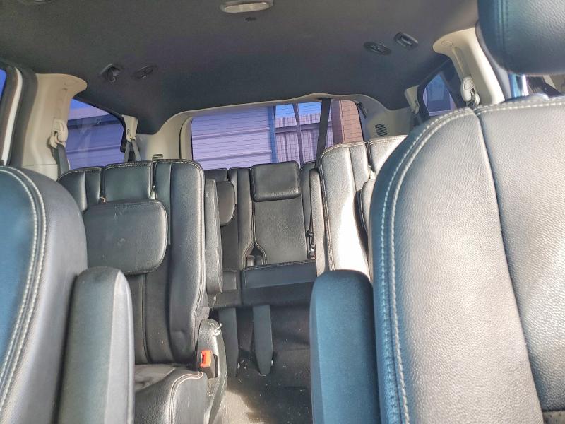 68570926 :رقم المزاد ، 2C4RDGCG2JR240218 vin ، 2018 Dodge Grand Caravan مزاد بيع