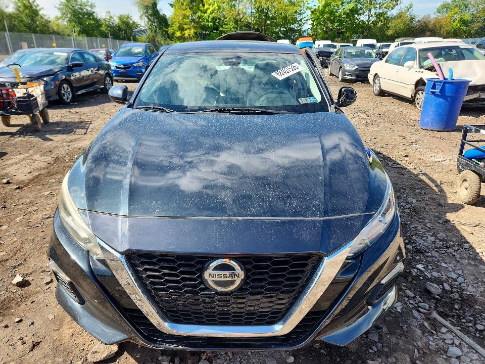 2021 Nissan Altima მანქანა იყიდება აუქციონზე, vin: 1N4BL4DV4MN300877, აუქციონის ნომერი: 68407506