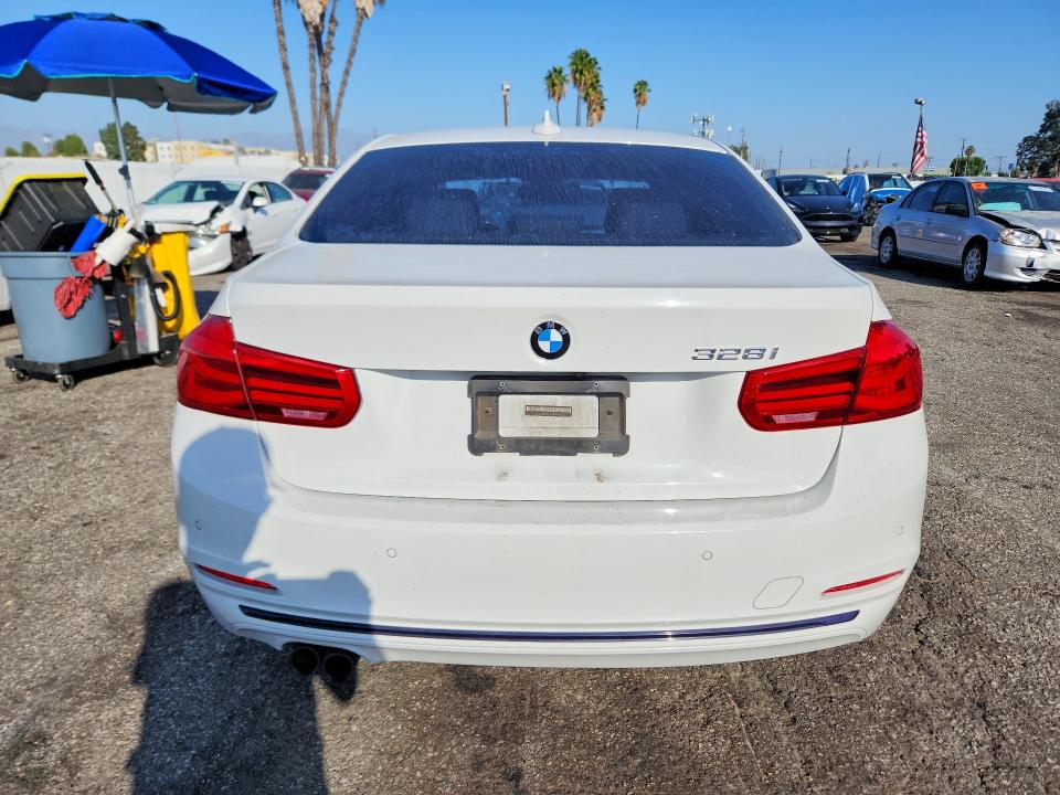 Продаж на аукціоні авто 2016 Bmw 328, vin: WBA8E9G57GNT82211, номер лоту: 69552946