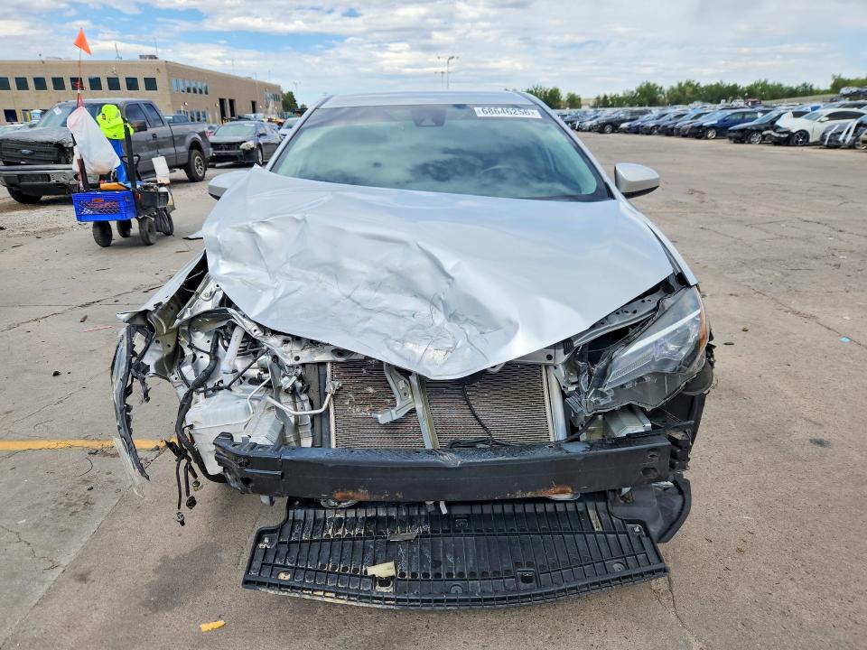 Продажа на аукционе авто 2017 Toyota Corolla, vin: 2T1BURHE7HC752104, номер лота: 68646256