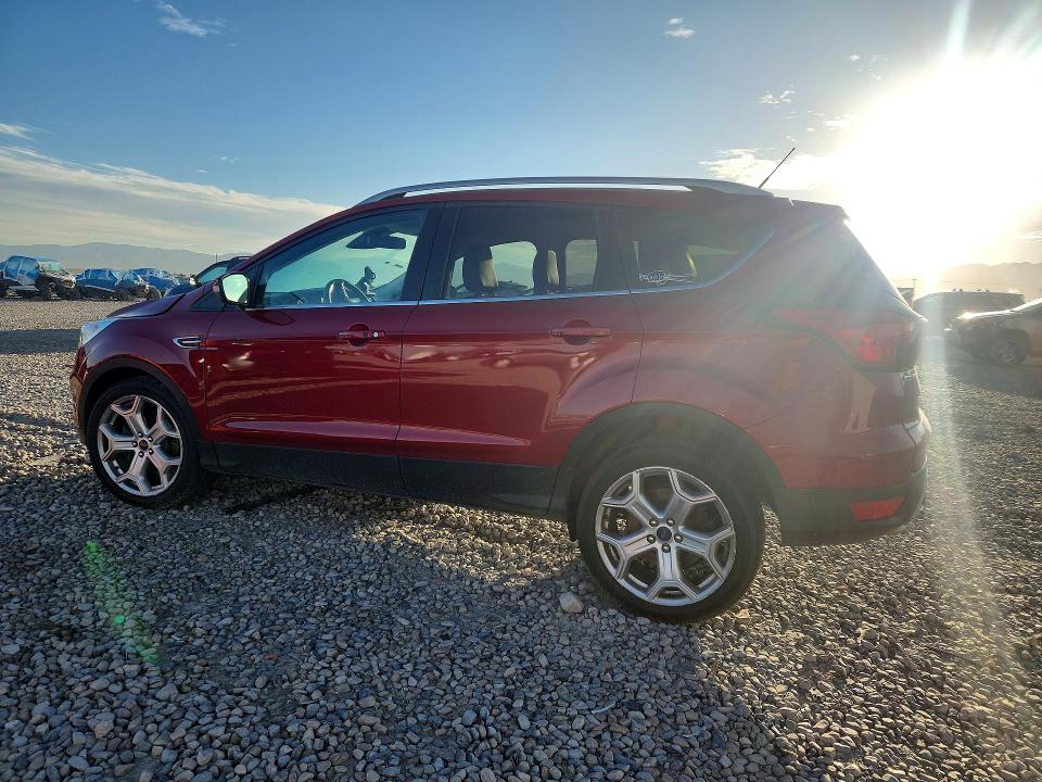 2019 Ford Escape მანქანა იყიდება აუქციონზე, vin: 1FMCU9J90KUB27356, აუქციონის ნომერი: 69599816