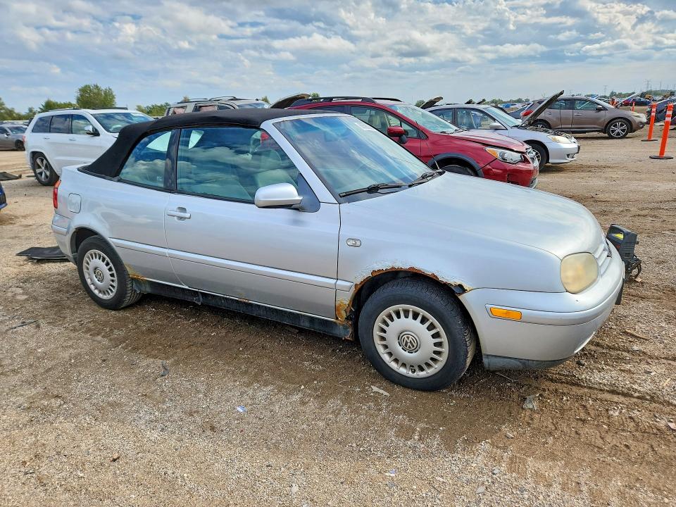 68595206 :رقم المزاد ، 3VWCC21V12M814133 vin ، 2002 Volkswagen Cabrio مزاد بيع