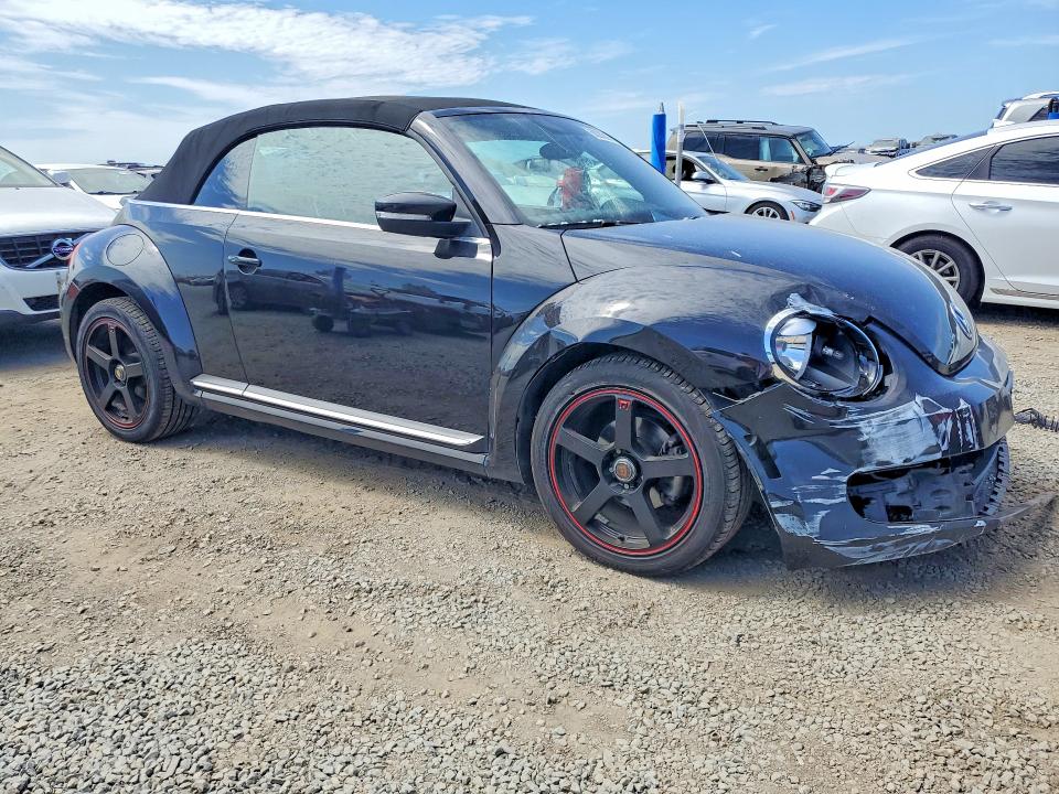 Продаж на аукціоні авто 2013 Volkswagen Beetle, vin: 3VW5P7AT6DM802359, номер лоту: 68282816