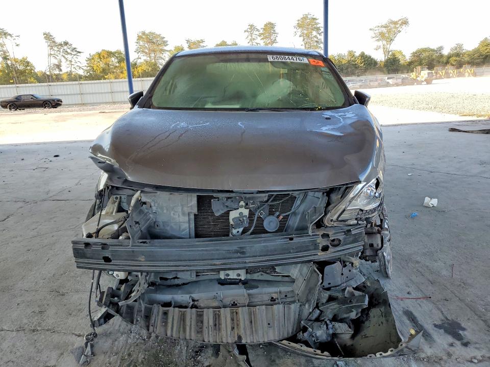 2015 Nissan Sentra მანქანა იყიდება აუქციონზე, vin: 3N1AB7AP4FY266156, აუქციონის ნომერი: 68084476