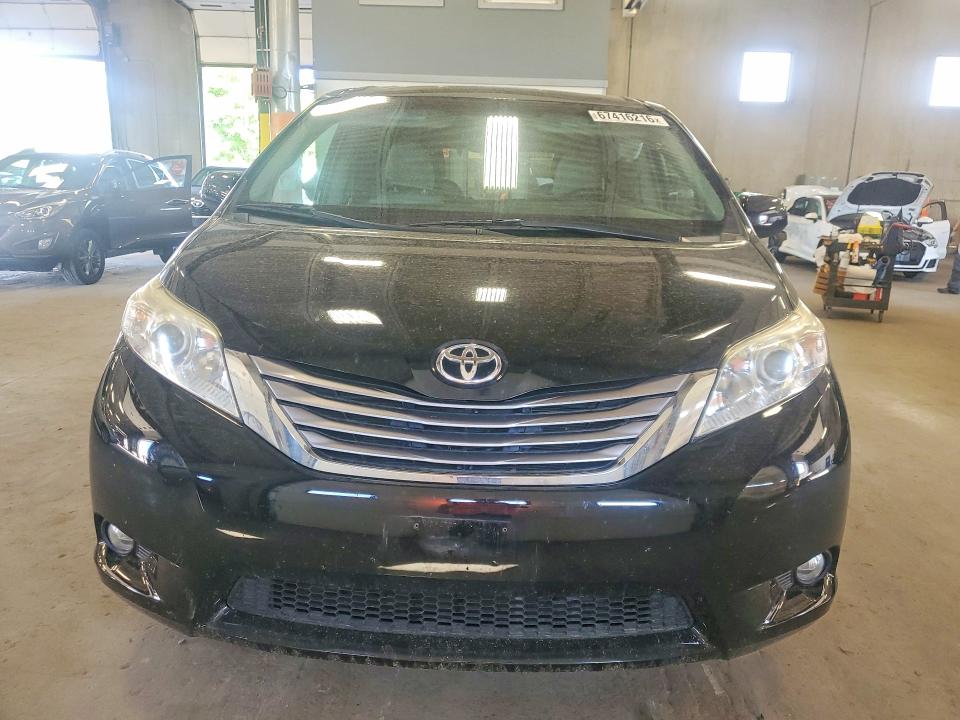 Продажа на аукционе авто 2017 Toyota Sienna, vin: 5TDDZ3DC0HS162491, номер лота: 67416216