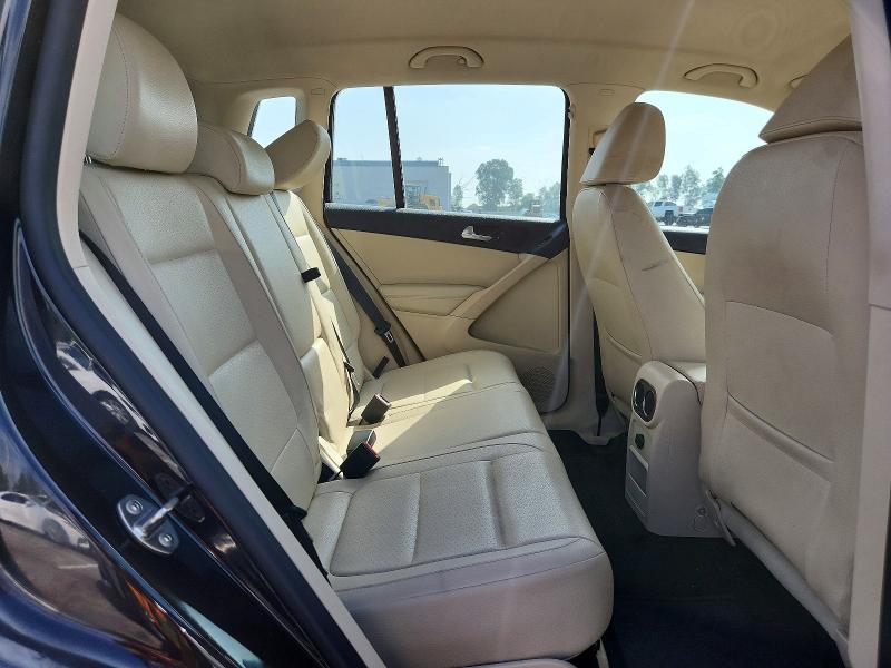 Продажа на аукционе авто 2016 Volkswagen Tiguan, vin: WVGAV7AX8GW591689, номер лота: 68915006