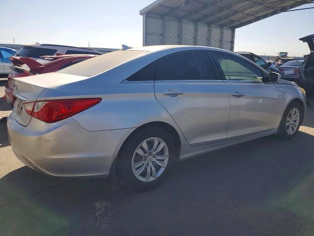 69638326 :رقم المزاد ، 5NPEB4AC1DH569402 vin ، 2013 Hyundai Sonata مزاد بيع
