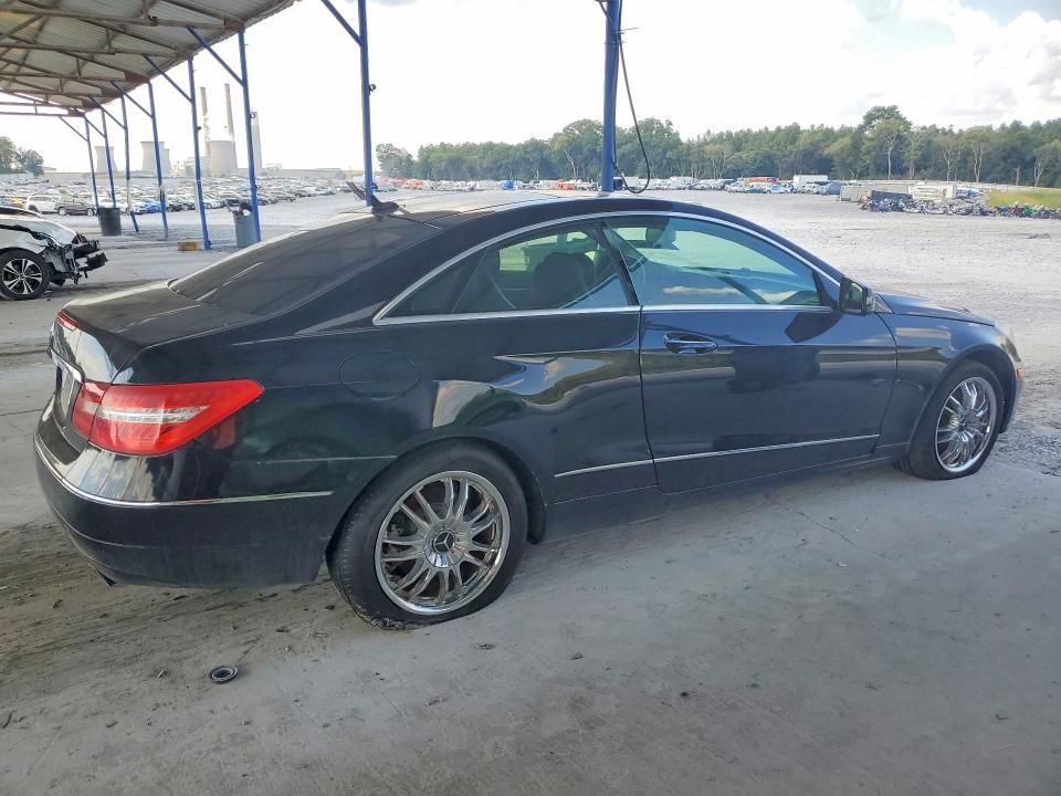 68964466 :رقم المزاد ، WDDKJ5GB9AF037885 vin ، 2010 Mercedes-benz E مزاد بيع
