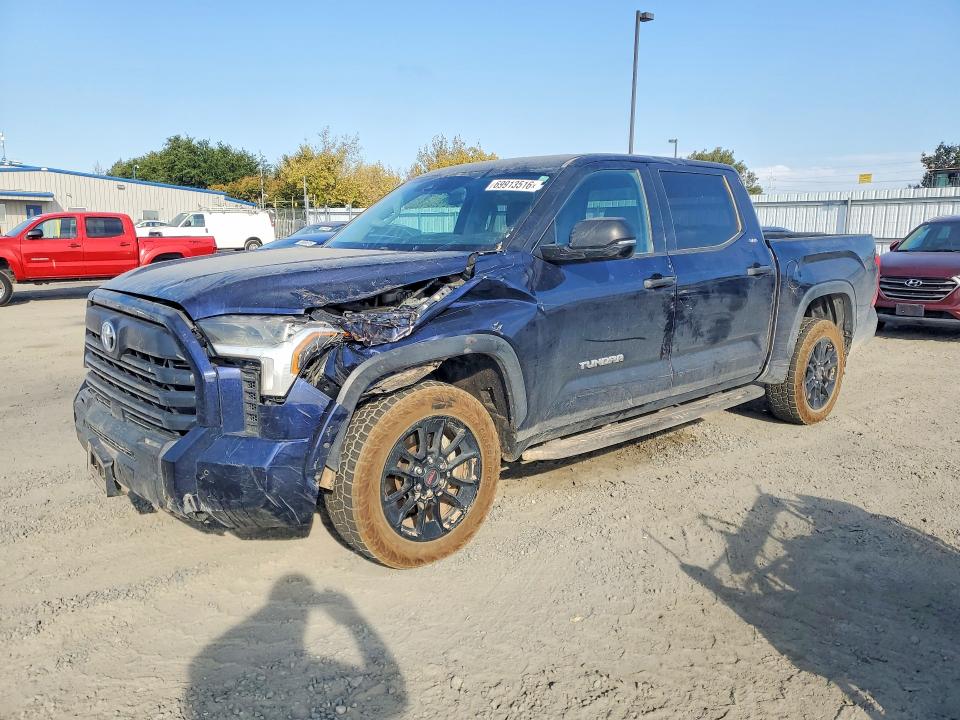 2022 Toyota Tundra მანქანა იყიდება აუქციონზე, vin: 5TFLA5DB7NX016682, აუქციონის ნომერი: 69913516