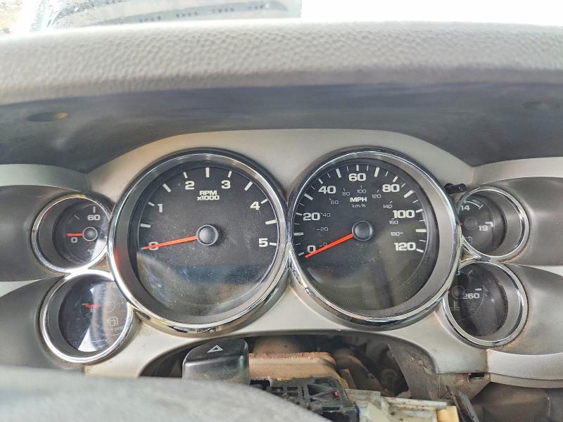 70917436 :رقم المزاد ، 1GT12ZC83BF233858 vin ، 2011 Gmc Sierra مزاد بيع