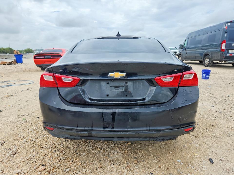 66755426 :رقم المزاد ، 1G1ZD5ST8JF178777 vin ، 2018 Chevrolet Malibu مزاد بيع