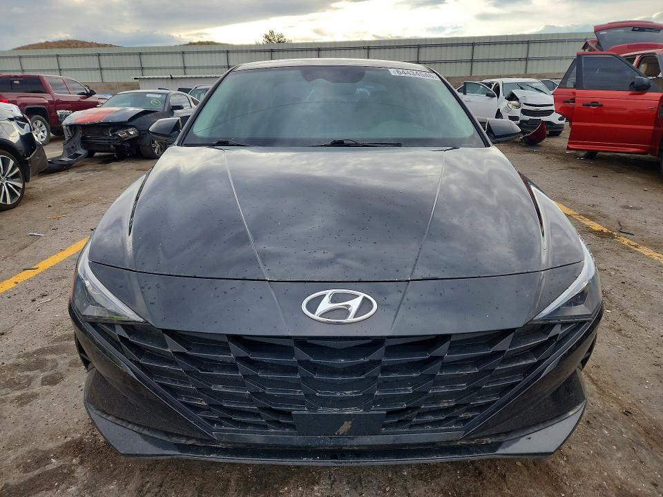 64434546 :رقم المزاد ، 5NPLS4AG9NH054255 vin ، 2022 Hyundai Elantra مزاد بيع