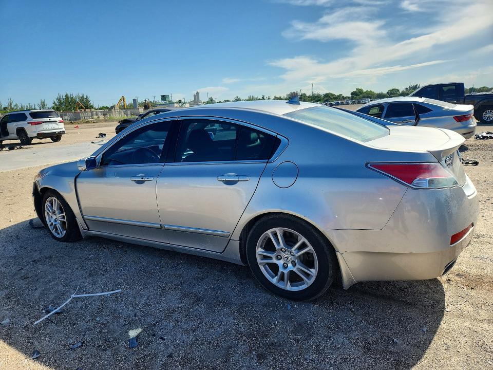 68660666 :رقم المزاد ، 19UUA8F5XAA016039 vin ، 2010 Acura Tl مزاد بيع