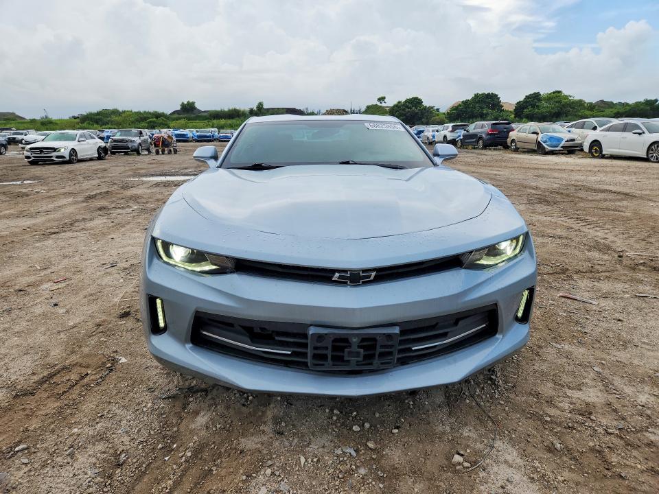 68825856 :رقم المزاد ، 1G1FB1RS1J0130653 vin ، 2018 Chevrolet Camaro مزاد بيع