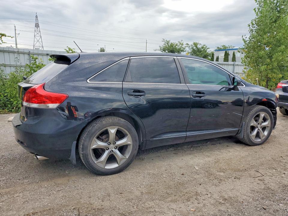 68749736 :رقم المزاد ، 4T3BK3BB7BU052100 vin ، 2011 Toyota Venza مزاد بيع