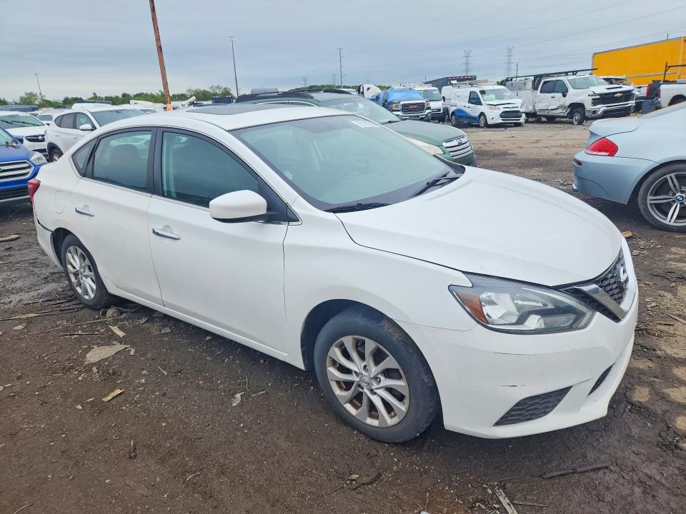 Продажа на аукционе авто 2017 Nissan Sentra, vin: 3N1AB7AP2HY331850, номер лота: 69180506