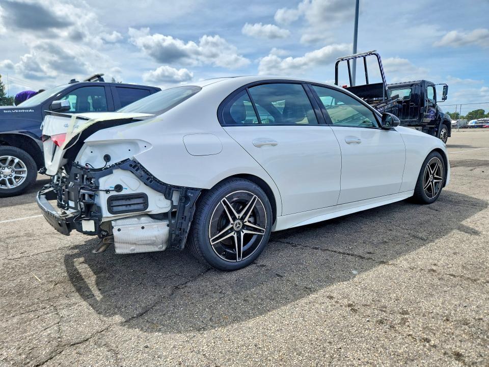 Продаж на аукціоні авто 2022 Mercedes-benz C, vin: W1KAF4HB7NR051617, номер лоту: 67143316