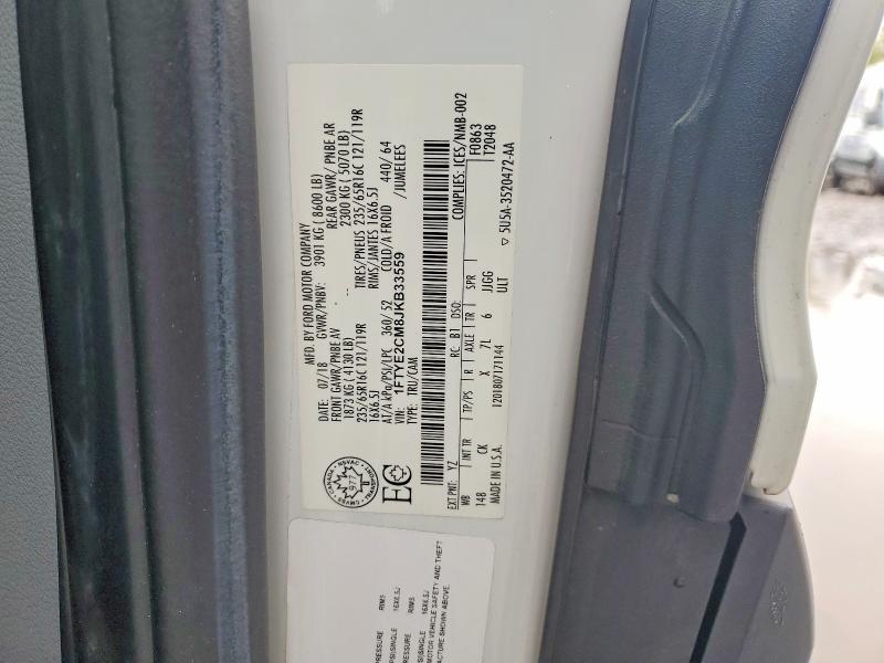 69681586 :رقم المزاد ، 1FTYE2CM8JKB33559 vin ، 2018 Ford Transit مزاد بيع