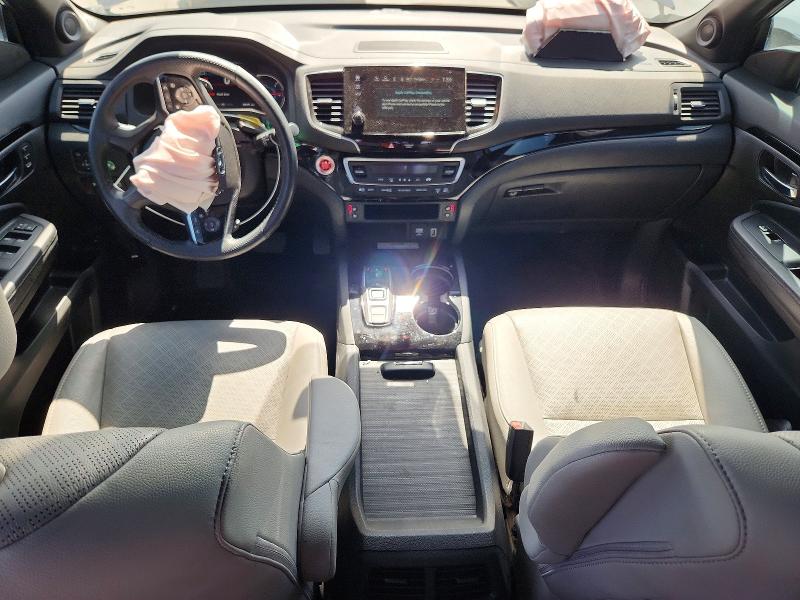Auction sale of the 2021 Honda Passport, vin: 5FNYF8H01MB033777, lot number: 69012706