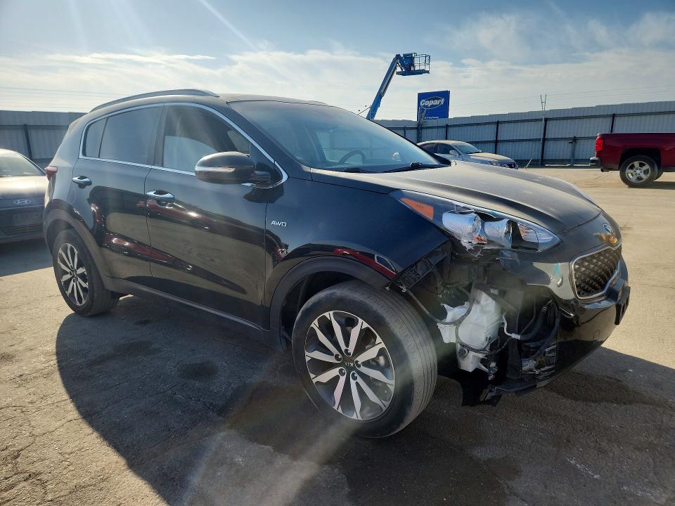 68708456 :رقم المزاد ، KNDPNCACXH7239861 vin ، 2017 Kia Sportage مزاد بيع