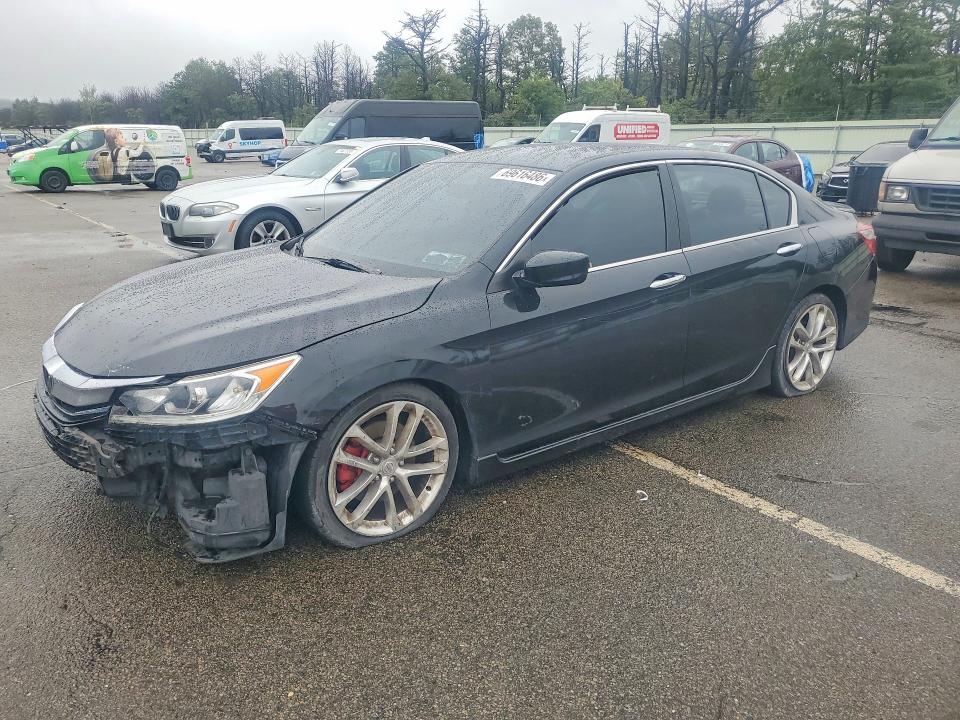 Продаж на аукціоні авто 2017 Honda Accord, vin: 1HGCR2F11HA250725, номер лоту: 69616486