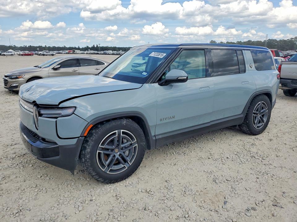 Auction sale of the 2025 Rivian R1s, vin: 7PDSGBBA3SN053571, lot number: 71233816
