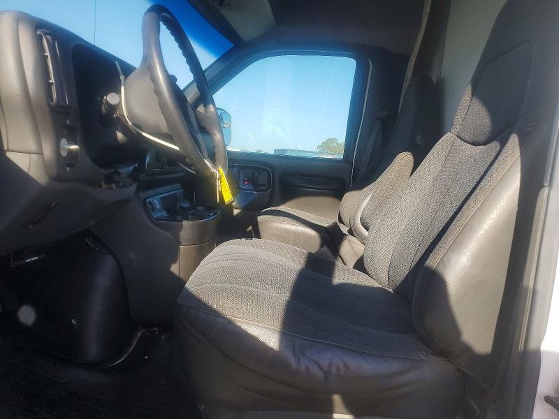 Auction sale of the 2002 Chevrolet Express G3500, vin: 1GBHG31R821203345, lot number: 68608136