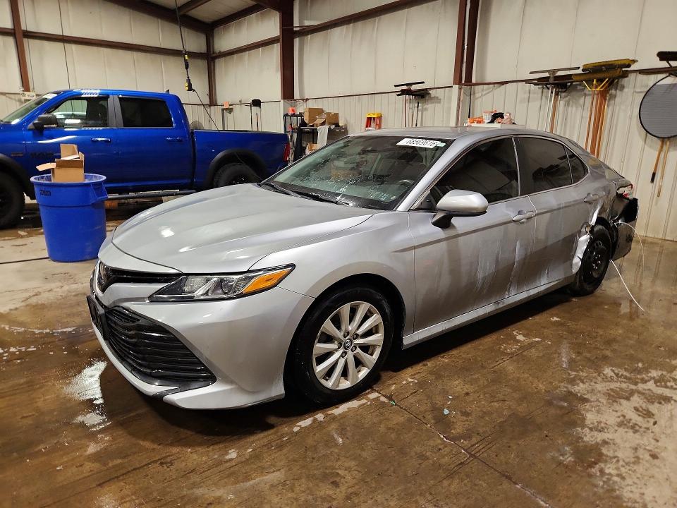 2019 Toyota Camry მანქანა იყიდება აუქციონზე, vin: 4T1B11HK8KU259036, აუქციონის ნომერი: 68569616