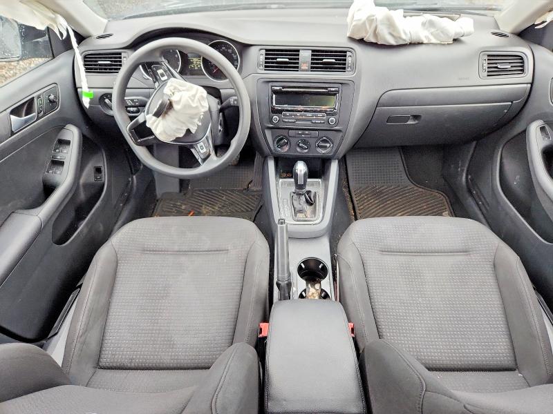 67929336 :رقم المزاد ، 3VW2K7AJ4FM252453 vin ، 2015 Volkswagen Jetta مزاد بيع