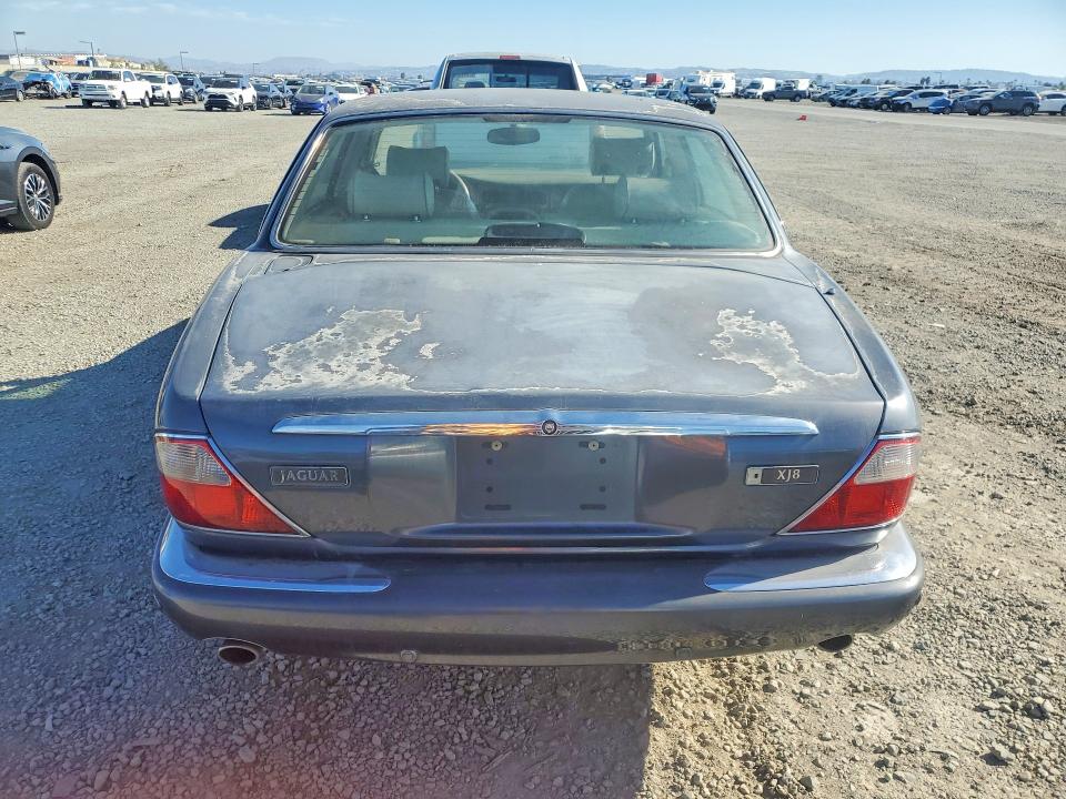 2001 Jaguar Xj8 მანქანა იყიდება აუქციონზე, vin: SAJDA14C71LF28390, აუქციონის ნომერი: 66850246