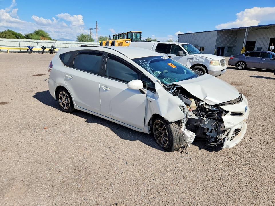 Продажа на аукционе авто 2015 Toyota Prius V, vin: JTDZN3EU1FJ031038, номер лота: 68336536