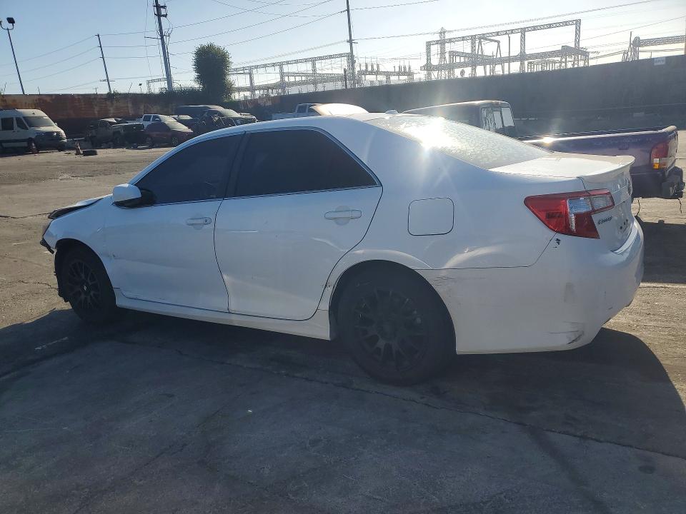69349346 :رقم المزاد ، 4T1BF1FK2DU238867 vin ، 2013 Toyota Camry مزاد بيع