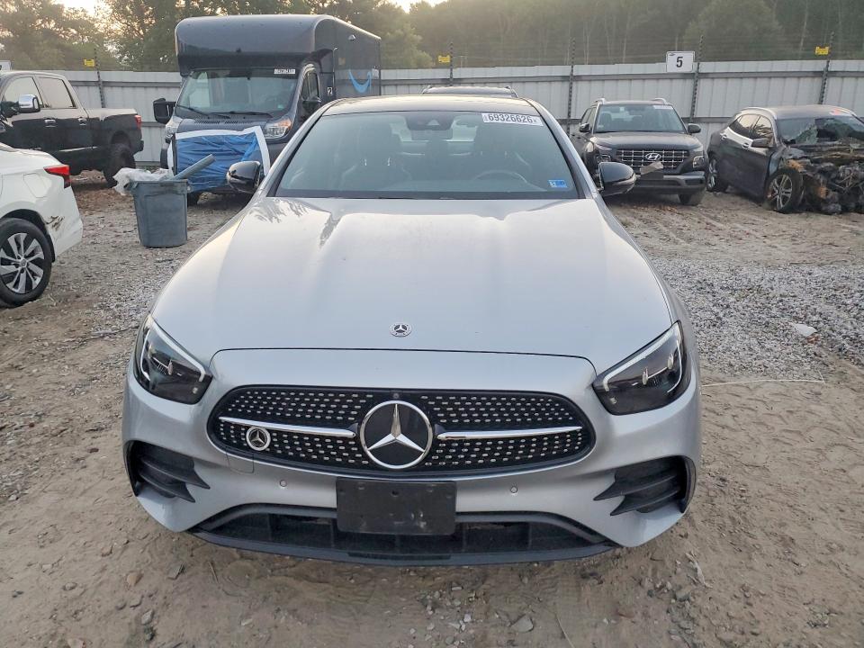 69326626 :رقم المزاد ، W1KZF8EB2PB110129 vin ، 2023 Mercedes-benz E مزاد بيع