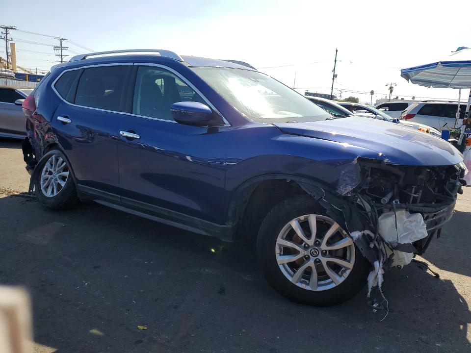 Продаж на аукціоні авто 2020 Nissan Rogue, vin: KNMAT2MT1LP508999, номер лоту: 69772596
