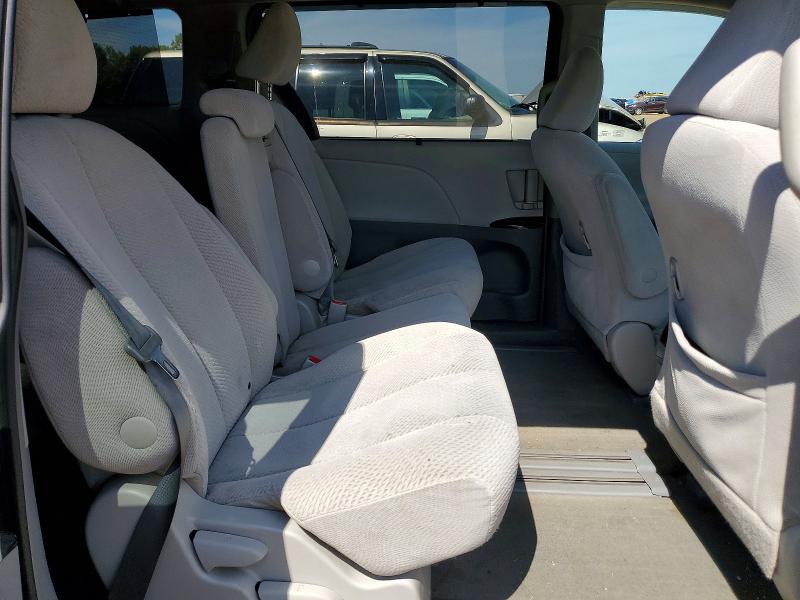 Продажа на аукционе авто 2012 Toyota Sienna, vin: 5TDKK3DC4CS183400, номер лота: 70337456