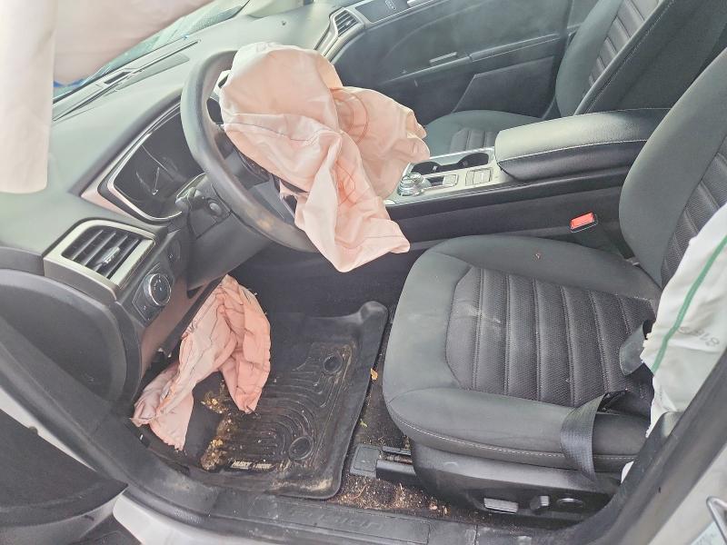 Продаж на аукціоні авто 2018 Ford Fusion, vin: 3FA6P0LU8JR216125, номер лоту: 69503286