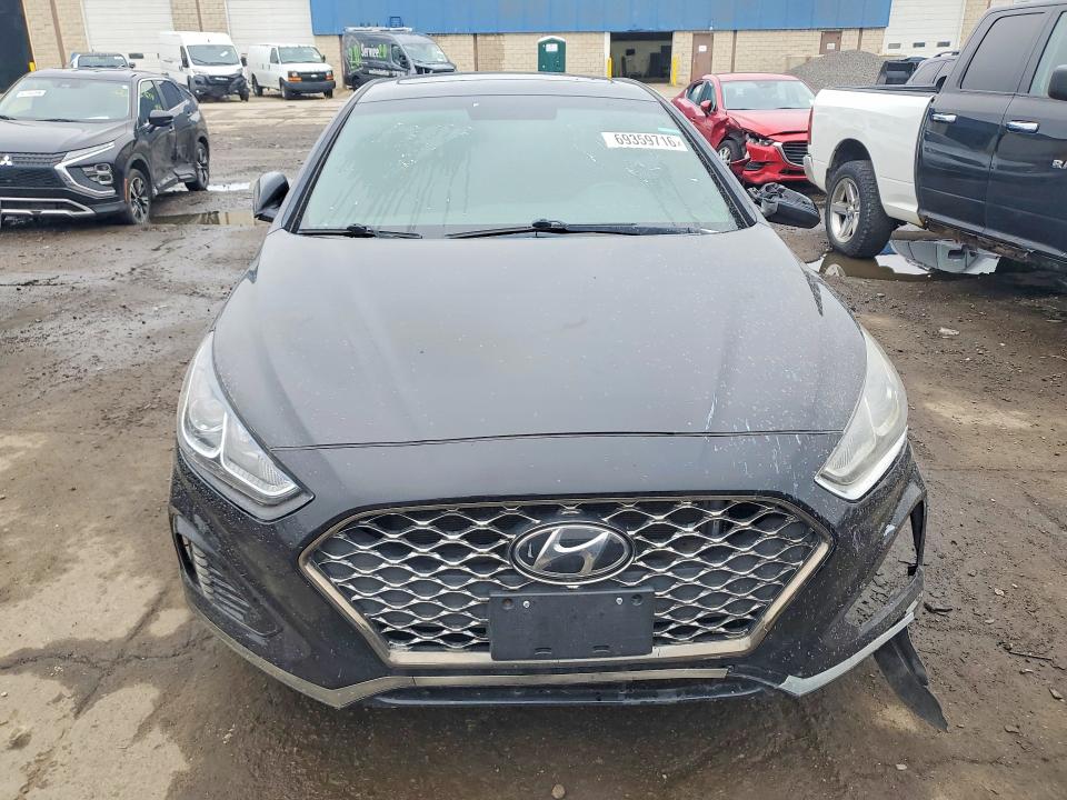 69359716 :رقم المزاد ، 5NPE34AF5KH786245 vin ، 2019 Hyundai Sonata مزاد بيع