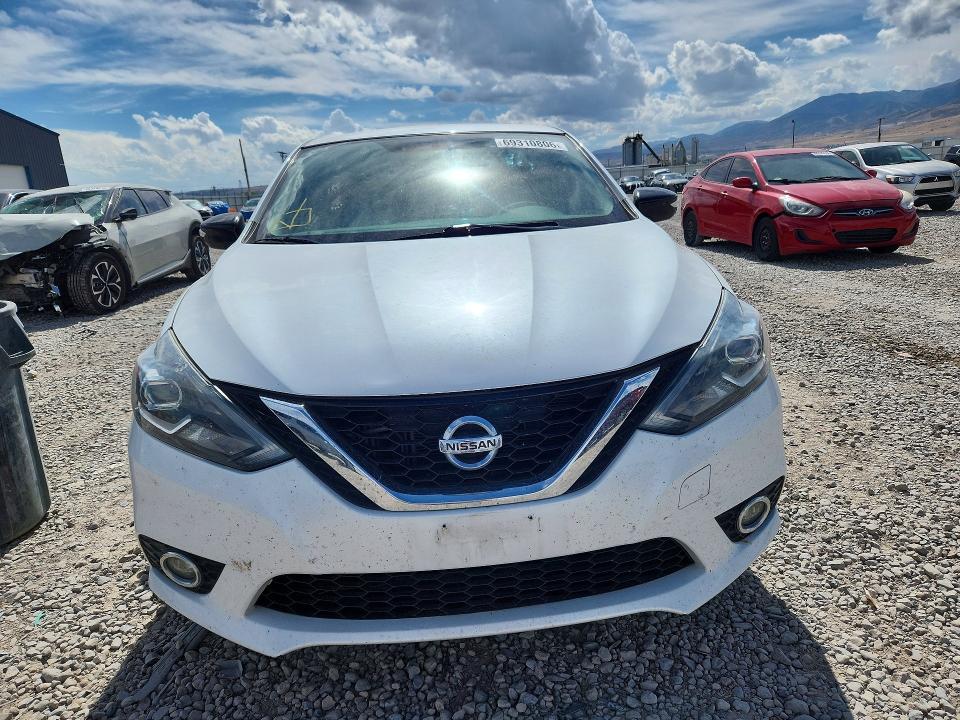 69310806 :رقم المزاد ، 3N1CB7APXHY337310 vin ، 2017 Nissan Sentra مزاد بيع