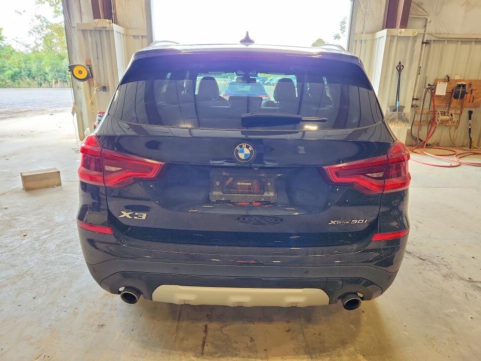 70138676 :رقم المزاد ، 5UXTR9C54JLD89094 vin ، 2018 Bmw X3 مزاد بيع