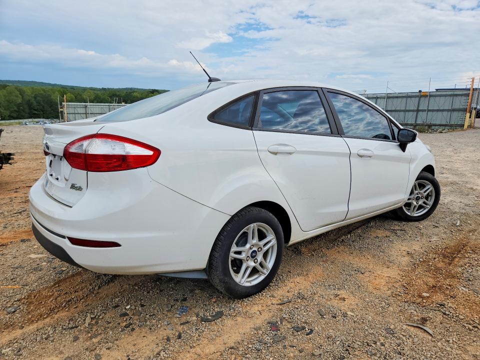 69870446 :رقم المزاد ، 3FADP4BJ7KM114254 vin ، 2019 Ford Fiesta مزاد بيع