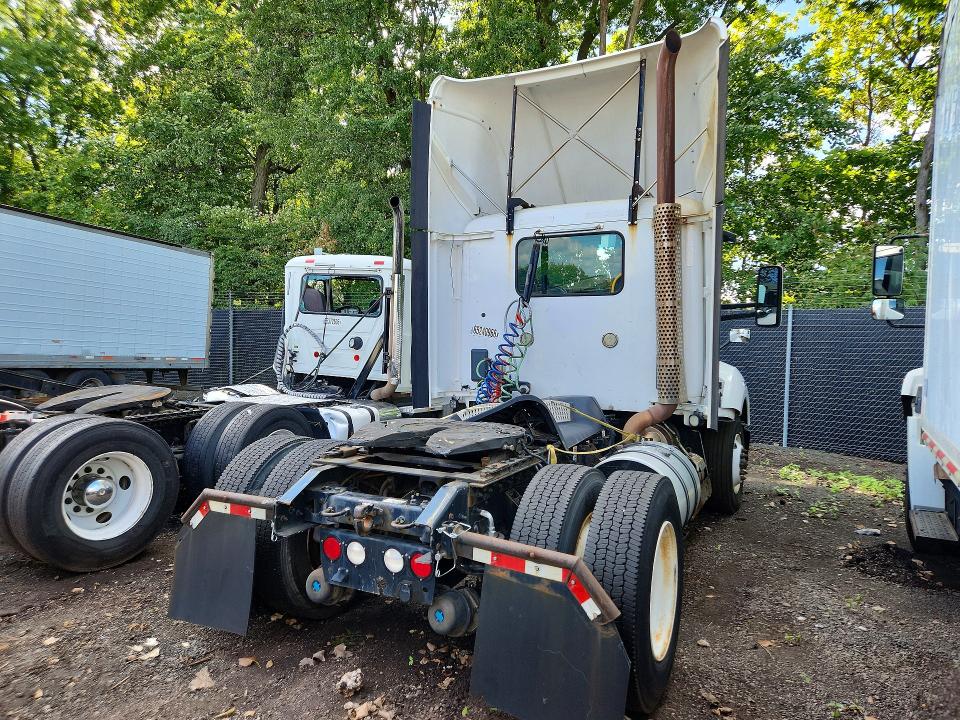 65240966 :رقم المزاد ، 1XKYA48X7GJ496724 vin ، 2016 Kenworth T680 مزاد بيع