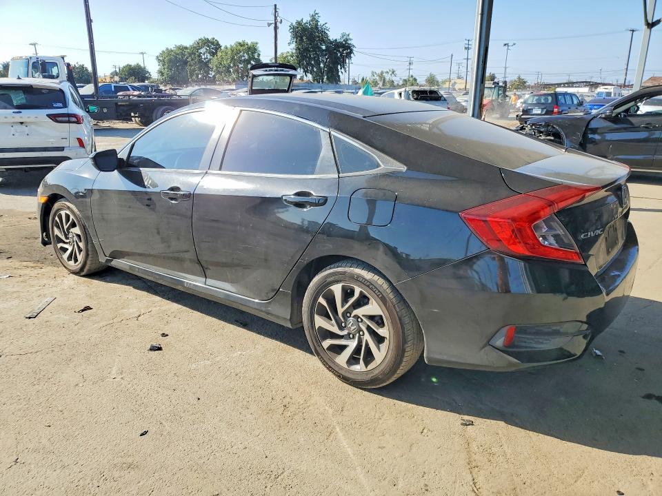 69818556 :رقم المزاد ، 2HGFC2F79GH575545 vin ، 2016 Honda Civic مزاد بيع