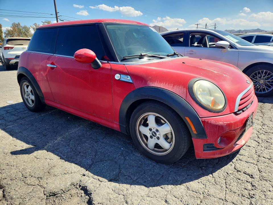 70608286 :رقم المزاد ، WMWSU3C53BT091186 vin ، 2011 Mini Cooper مزاد بيع