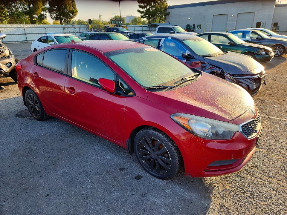 70270456 :رقم المزاد ، KNAFX4A62E5182209 vin ، 2014 Kia Forte مزاد بيع