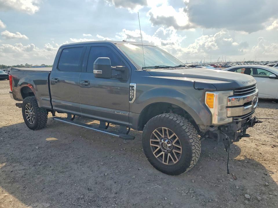 69649326 :رقم المزاد ، 1FT7W2BTXHED07352 vin ، 2017 Ford F250 مزاد بيع