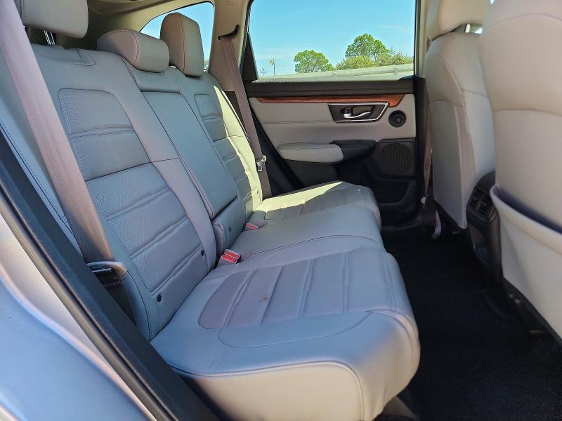 70655176 :رقم المزاد ، 7FARW1H81JE000196 vin ، 2018 Honda Cr-v مزاد بيع
