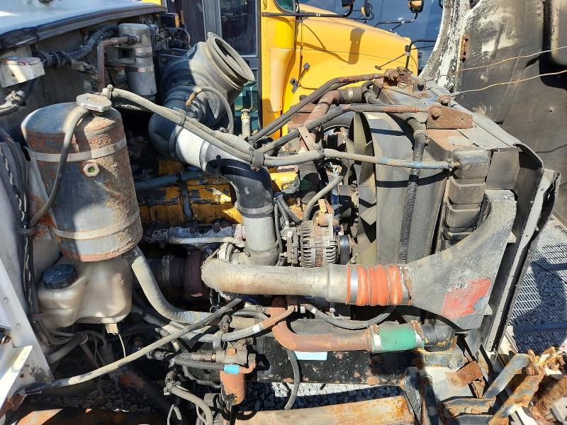 Aukcja sprzedaży 1999 Peterbilt 330, vin: 3WPNAD7X3XF486730, numer aukcji: 68131156